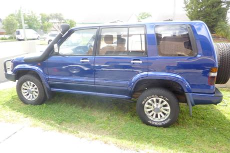 Blue 2002 Holden Jackaroo Wagon Se Lwb (4X4)