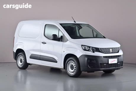 White 2023 Peugeot Partner Van City Short