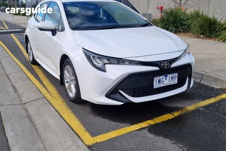 White 2022 Toyota Corolla Hatchback Ascent Sport + Convenience Pk