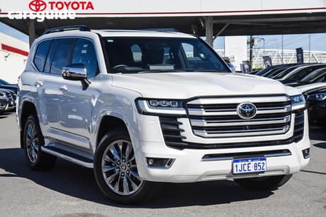 White 2024 Toyota Landcruiser Wagon Lc300 Sahara Zx (4X4)