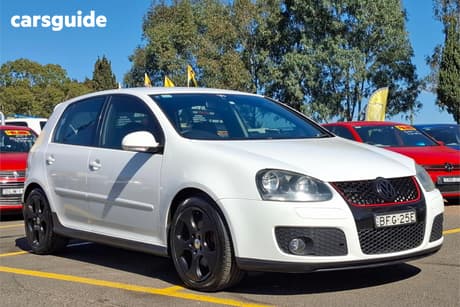 White 2008 Volkswagen Golf Hatchback Gti