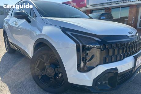 White 2025 Kia Sportage Wagon Gt-Line (Awd)