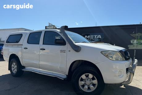 White 2010 Toyota Hilux Dual Cab Pick-up Sr (4X4)