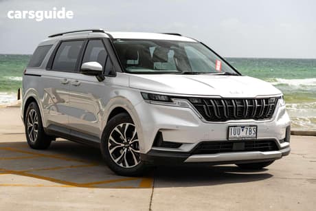 Silver 2021 Kia Carnival Wagon Si