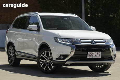 White 2016 Mitsubishi Outlander Wagon Ls Safety Pack (4X4) 5 Seats