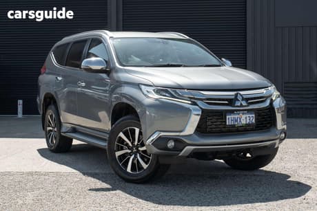 Silver 2017 Mitsubishi Pajero Sport Wagon Gls (4X4) 7 Seat
