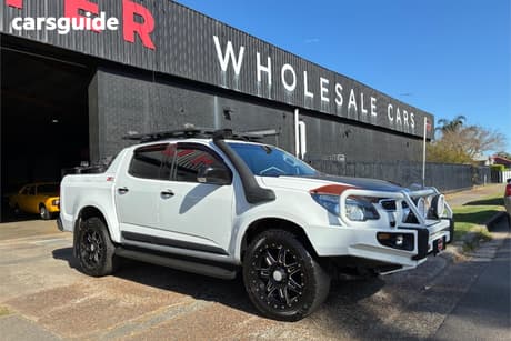 White 2015 Holden Colorado Crew Cab Pickup Z71 (4X4)