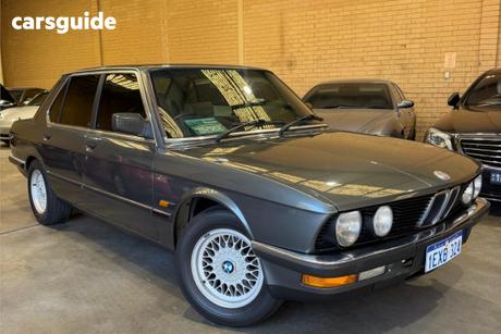 Grey 1988 BMW 525E Sedan 25E