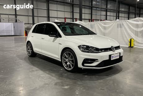 White 2019 Volkswagen Golf Hatchback 110 Tsi Highline