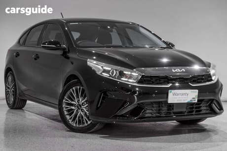 Black 2024 Kia Cerato Hatchback Sport+