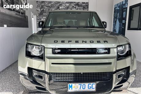 Green 2024 Land Rover Defender Wagon 130 D350 X-Dynamic Se (257Kw)