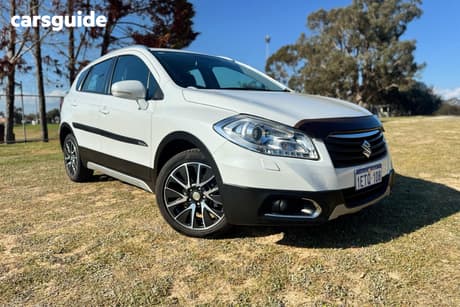 White 2015 Suzuki S-Cross Wagon Glx (4X2)