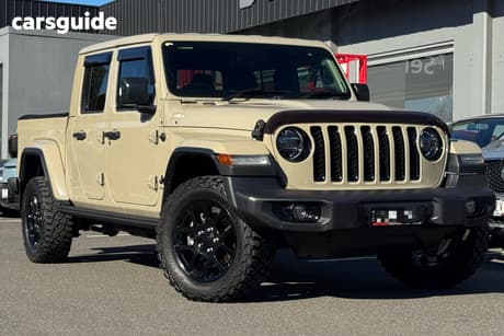Other 2020 Jeep Gladiator Dual Cab Utility Overland (4X4)