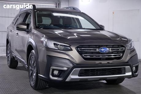 Bronze 2023 Subaru Outback Wagon Awd