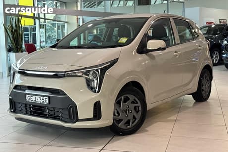 Beige 2025 Kia Picanto Hatchback Sport (Pe2)
