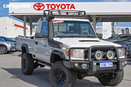 White 2011 Toyota Landcruiser Cab Chassis Workmate (4X4)