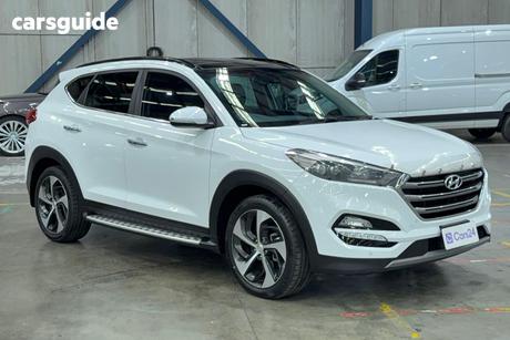White 2017 Hyundai Tucson SUV