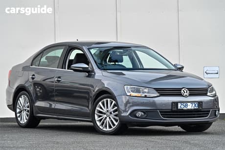 Grey 2013 Volkswagen Jetta Sedan 147 Tsi Highline