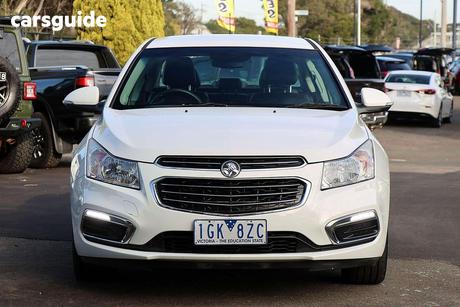 White 2015 Holden Cruze Sedan Cdx