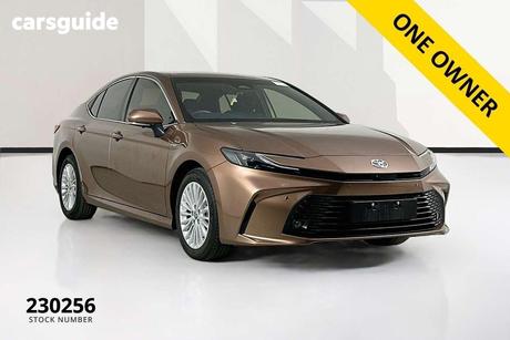 Bronze 2025 Toyota Camry Sedan Ascent Sport Hybrid
