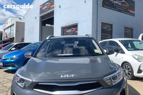 Grey 2022 Kia Stonic Wagon S