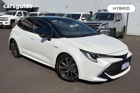 White 2021 Toyota Corolla Hatchback Zr Hybrid