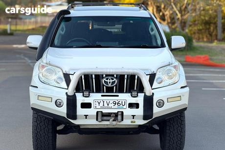 White 2013 Toyota Landcruiser Prado Wagon Altitude (4X4)