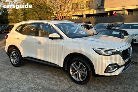 White 2022 MG HS Wagon Essence
