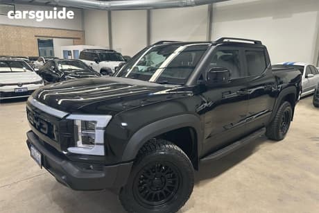 Black 2024 BYD Shark 6 Dual Cab Utility Dual Motor Premium