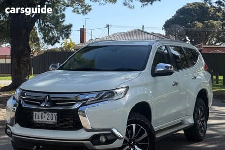 White 2017 Mitsubishi Pajero Sport Wagon Gls (4X4) 7 Seat