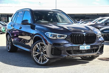 Black 2023 BMW X5 Wagon M50I