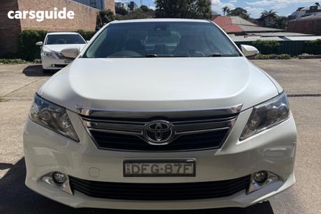 White 2016 Toyota Aurion Sedan Presara