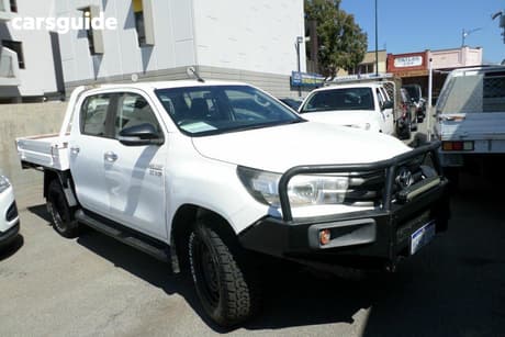White 2016 Toyota Hilux Dual Cab Utility Sr (4X4)