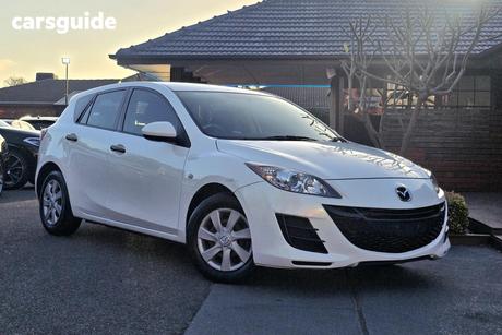 White 2011 Mazda 3 Hatchback Neo