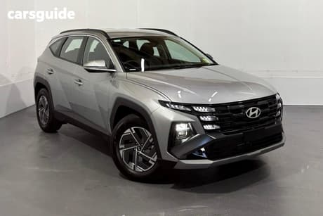 Silver 2026 Hyundai Tucson Wagon Hybrid (Fwd)