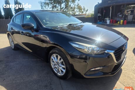 2016 Mazda 3 Hatchback Neo