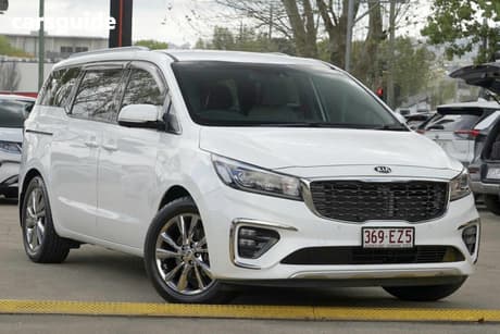 White 2020 Kia Carnival Wagon Platinum