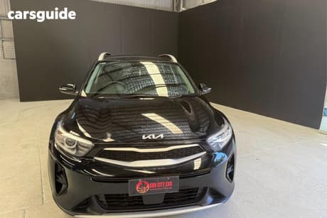 Black 2022 Kia Stonic Wagon Sport