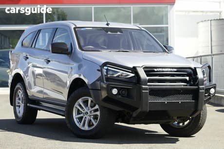 Silver 2022 Isuzu MU-X Wagon Ls-M (4X4)