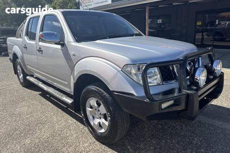 Silver 2007 Nissan Navara Dual Cab Pick-up St-X (4X4)