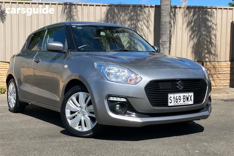 Silver 2018 Suzuki Swift Hatchback Gl Navigator
