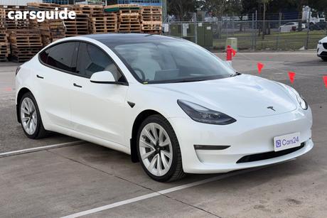 White 2023 Tesla Model 3 Sedan Long Range