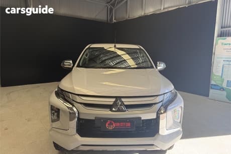 White 2021 Mitsubishi Triton Double Cab Pick Up Gls (4X4)