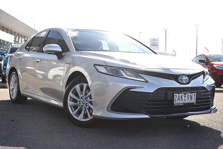 Silver 2024 Toyota Camry Sedan Ascent