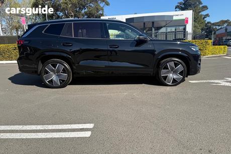 Black 2026 Volkswagen Tayron Wagon 200Tsi Ehybrid R-Line