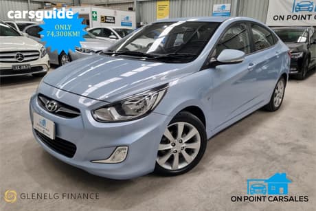 Blue 2011 Hyundai Accent Sedan Elite