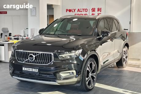Black 2019 Volvo XC40 Wagon T4 Inscription (Awd)