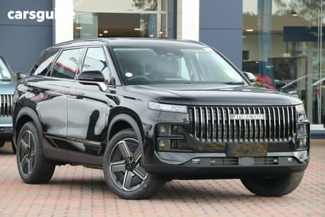 Black 2026 Jaecoo J7 Wagon Track