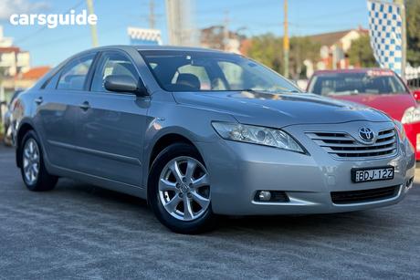 Silver 2008 Toyota Camry Sedan Ateva