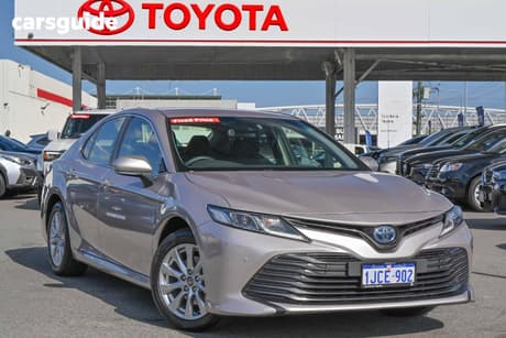 Brown 2020 Toyota Camry Sedan Ascent